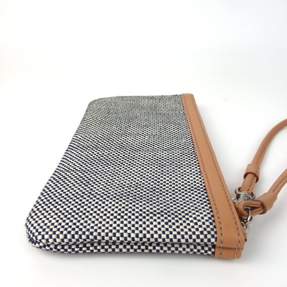 Authentic BURBERRY Pouch leather [Used] - Picture 2 of 11